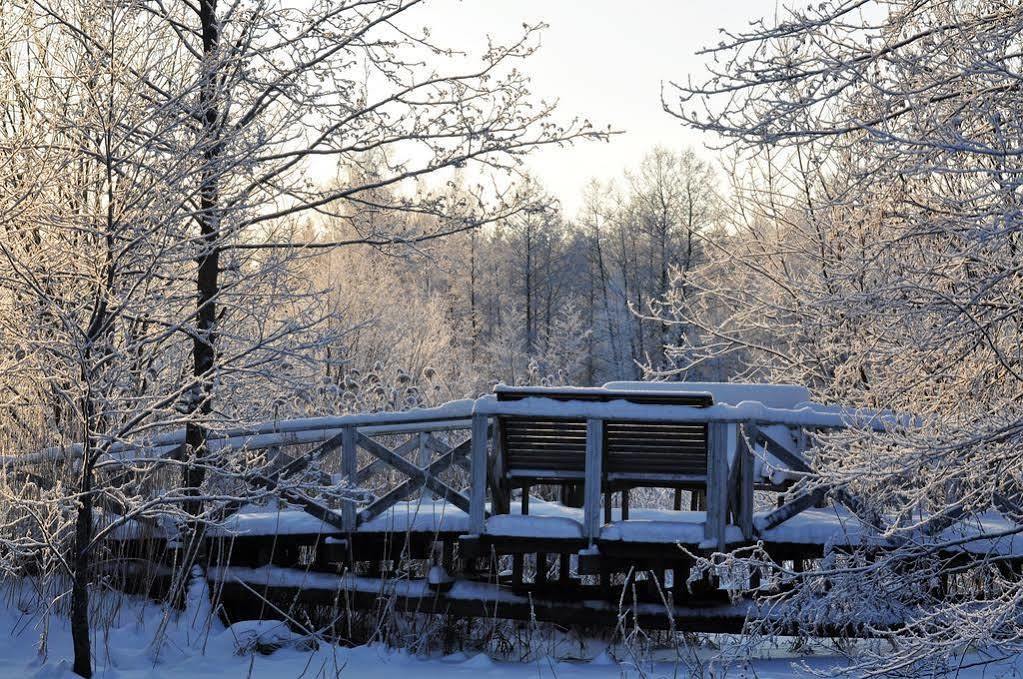 Hotel Hanhi Lapinjärvi Exteriör bild